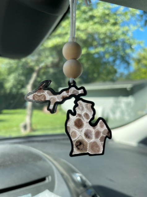 Michigan Proud Gifts - Michigan Suncatcher Car Charm Petoskey Stone