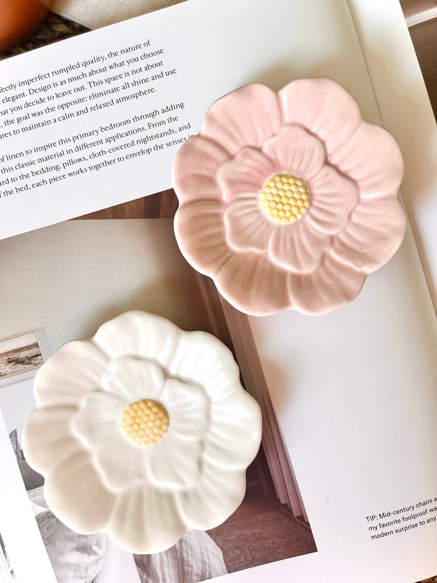 Flower Jewelry Ceramic Dish - Pink or White