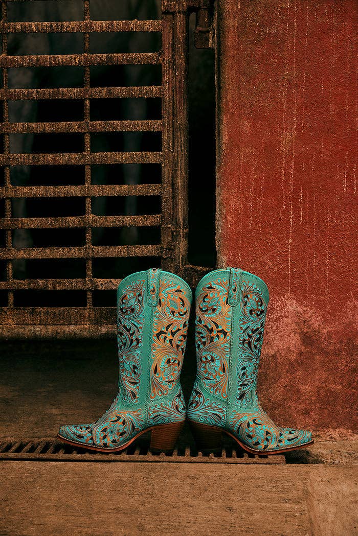 Kasiopeah Hand-tooled Boots in Turquoise: Turquoise / 9