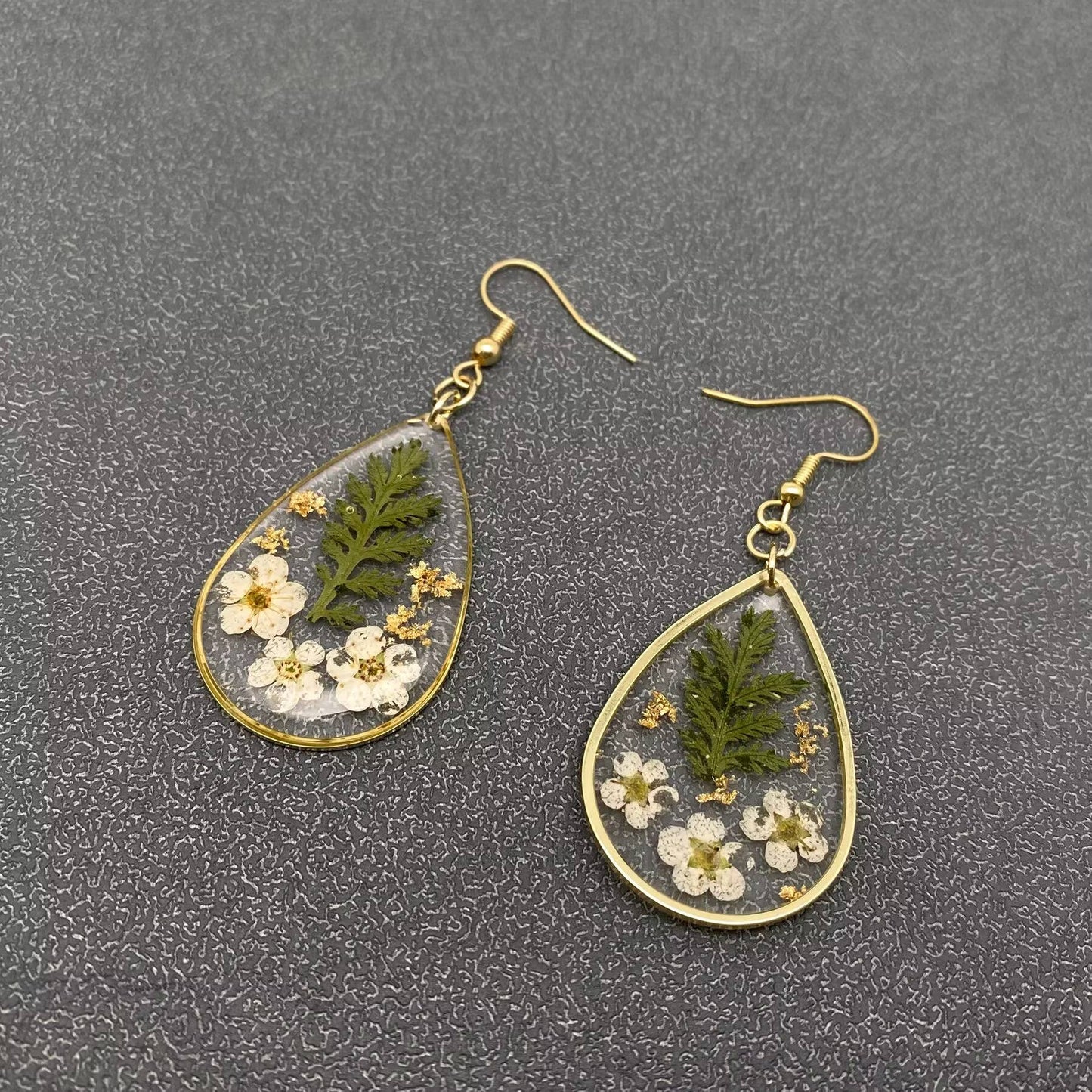 Dried Flowers Floral Drop Shaped Dangle Earrings -