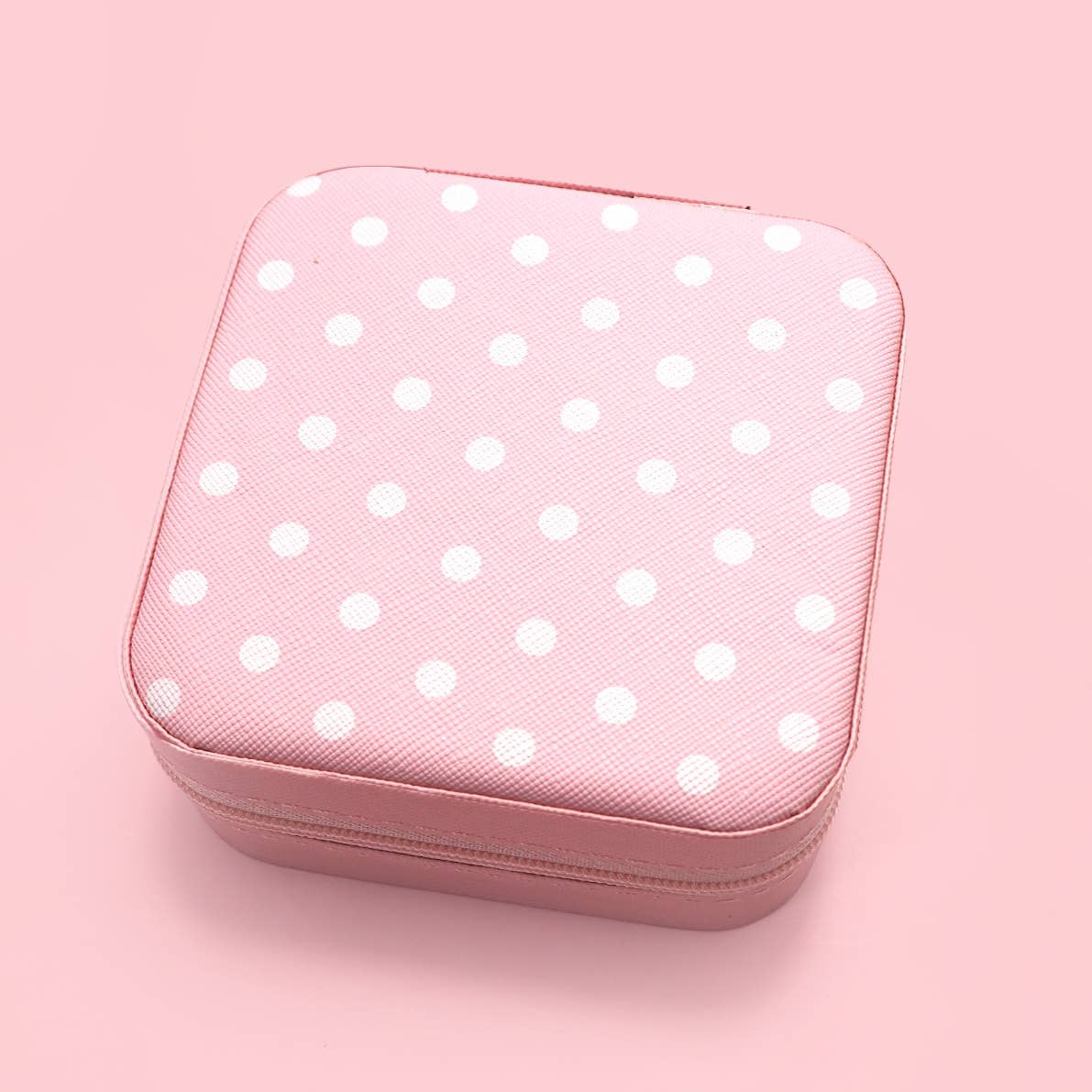 Jewelry organizer travel box