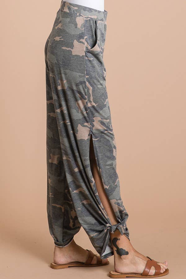 Camo Print Split Side Pants: OLIVE