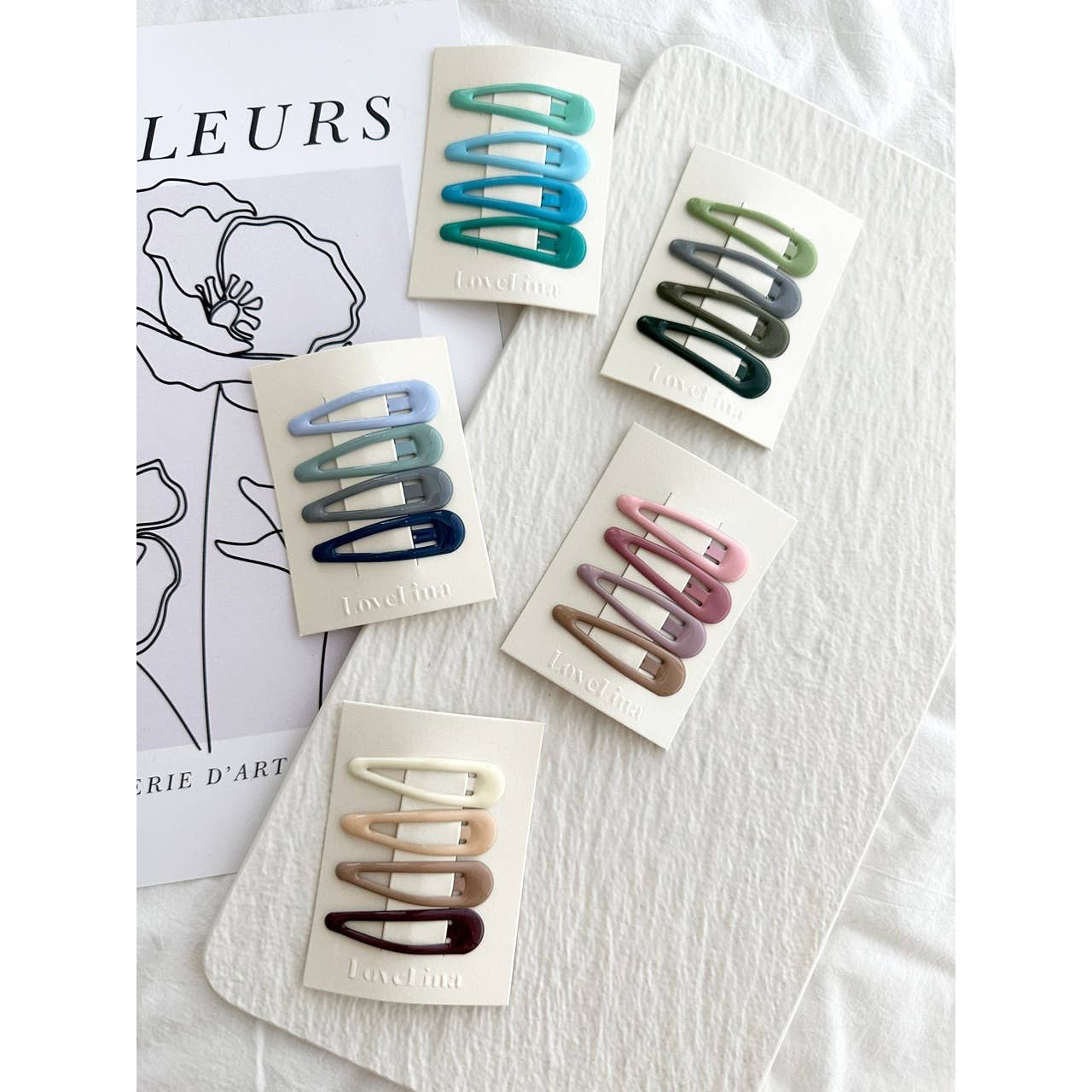 Glossy 4-Piece Hair Clip Set