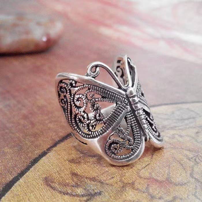 Retro Butterfly Design Adjustable Ring
