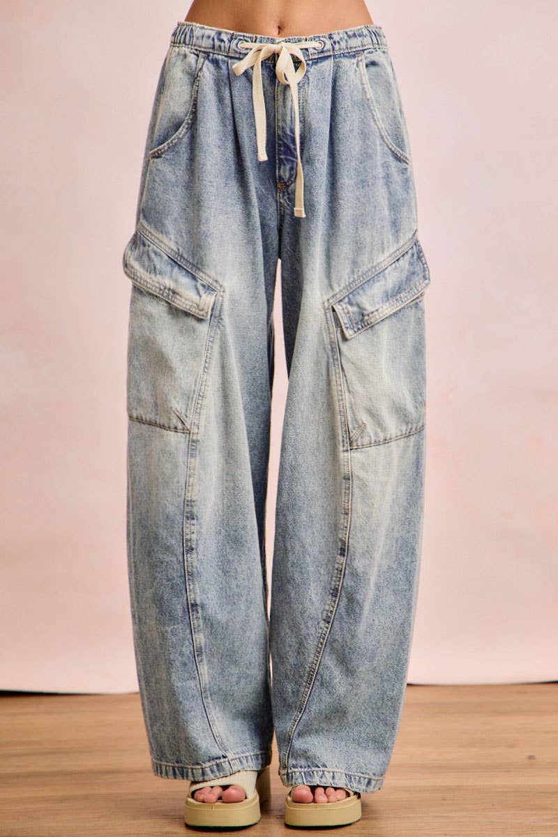 Baggy Barrel Denim Jeans with Cargo Pockets