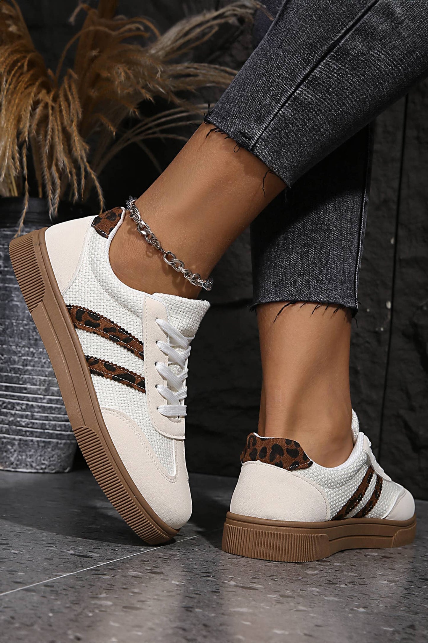 Textured Woven PU Leather Leopard Patchwork Flat Sneakers