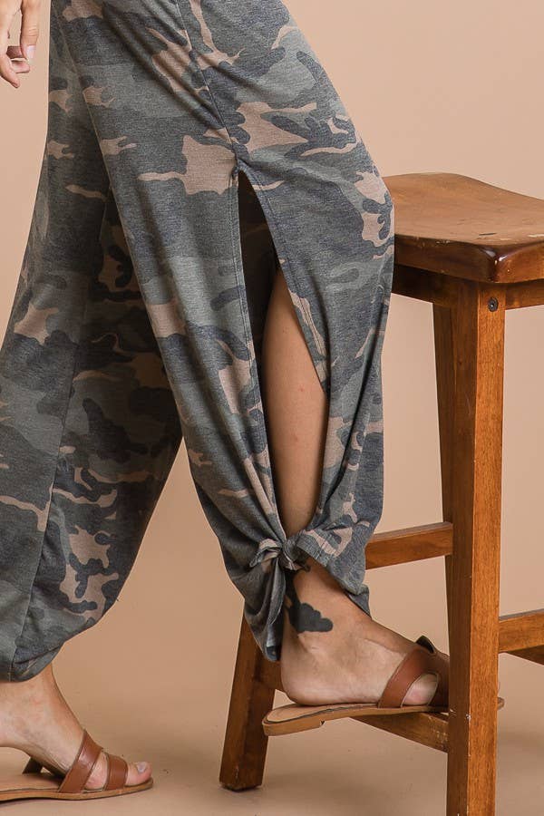 Camo Print Split Side Pants: OLIVE