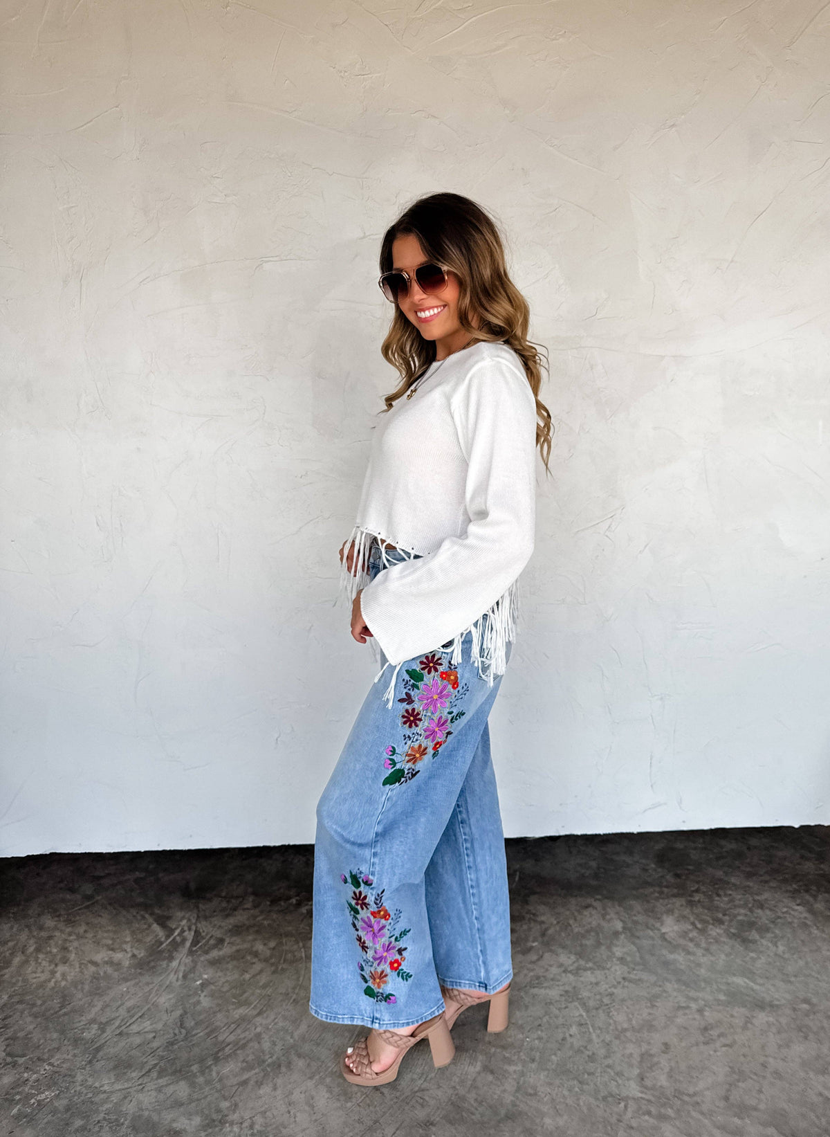 EVIE FLORAL EMBROIDERED JEANS