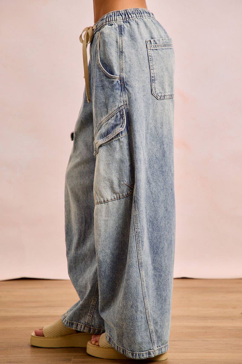 Baggy Barrel Denim Jeans with Cargo Pockets