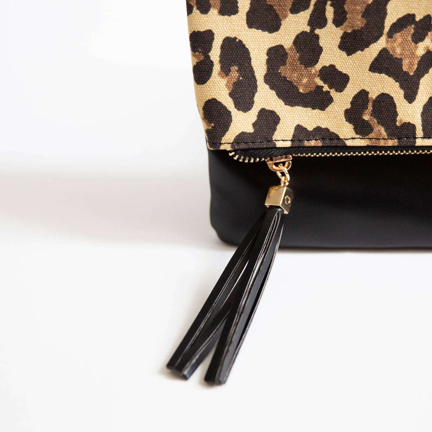 FoldOver Clutch, Leopard-Burg