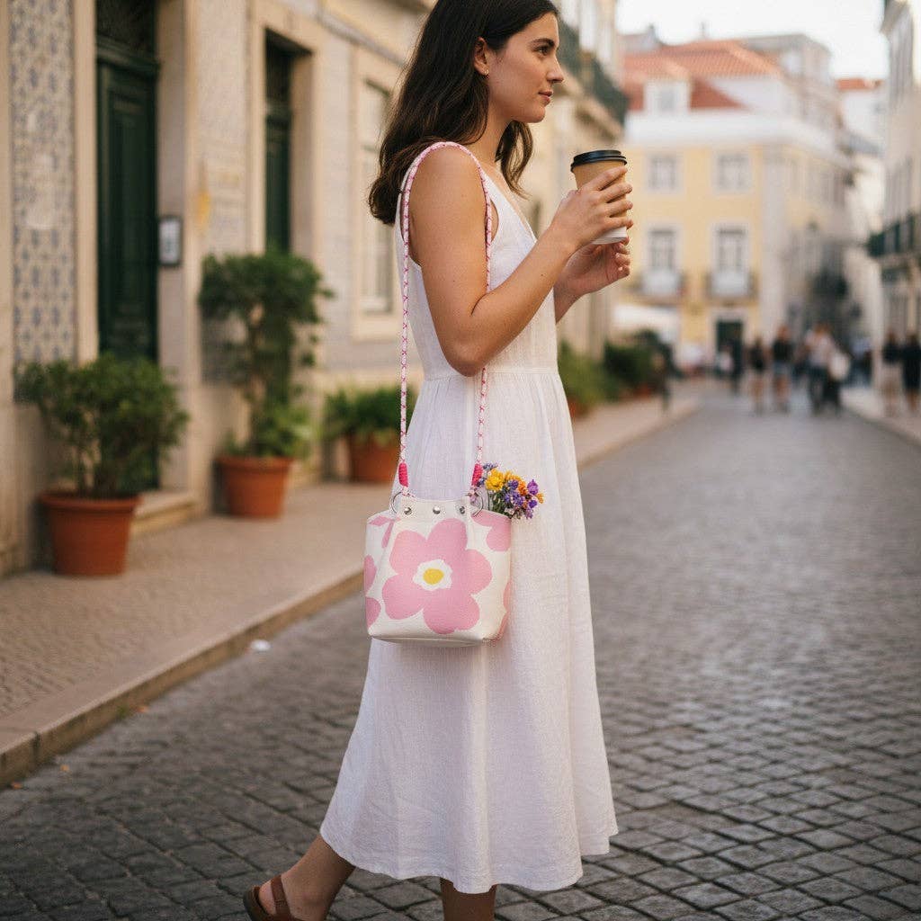 Flower Pattern Women's Knitted Bucket Bag