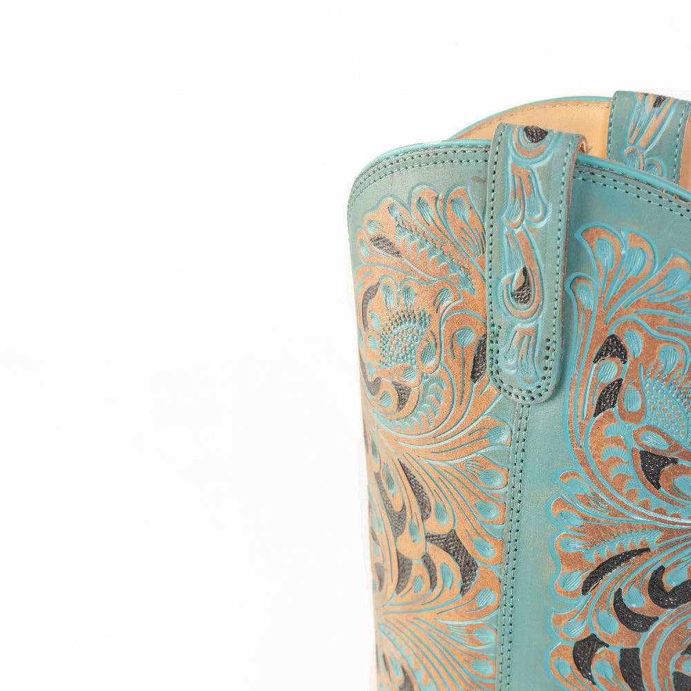 Kasiopeah Hand-tooled Boots in Turquoise: Turquoise / 9