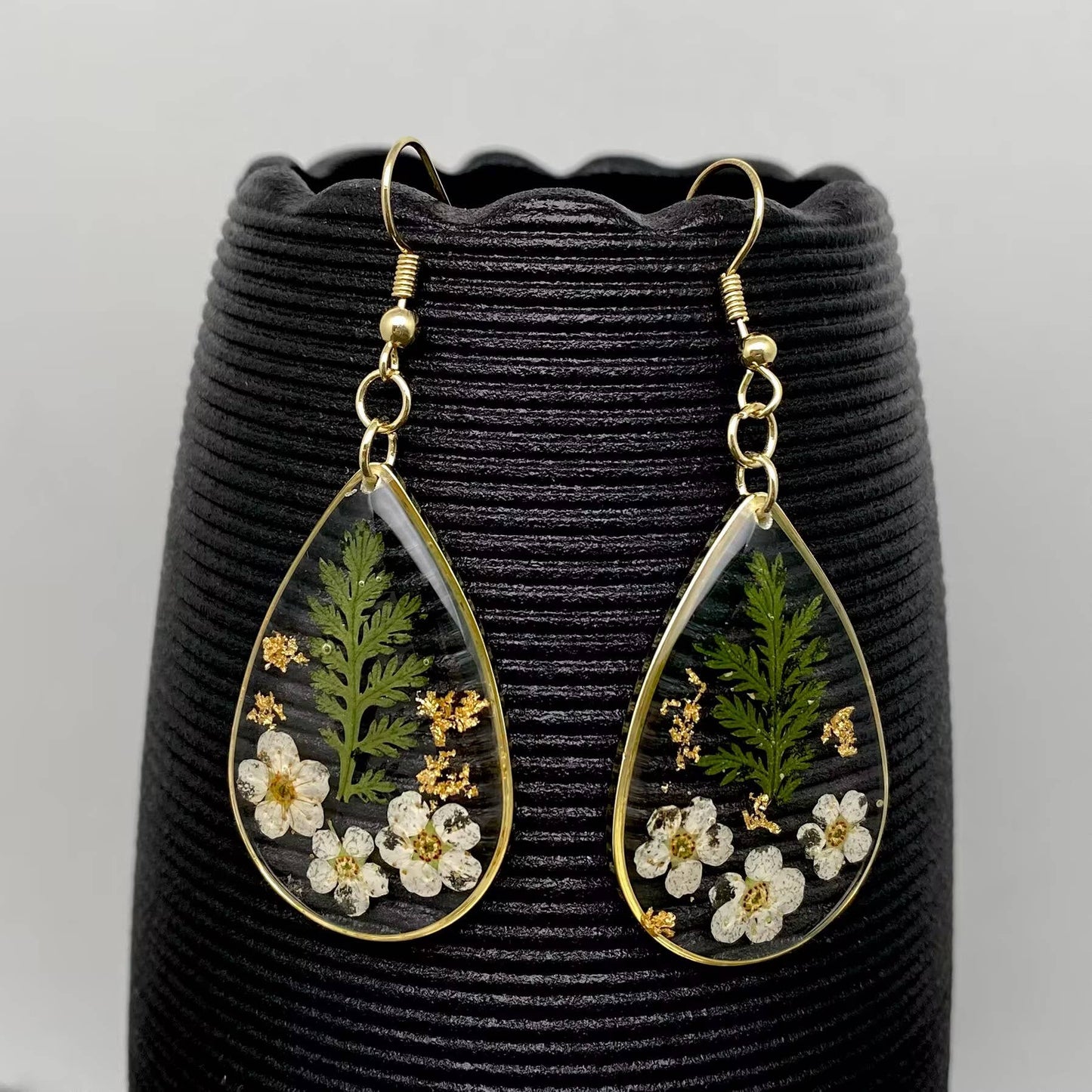 Dried Flowers Floral Drop Shaped Dangle Earrings -