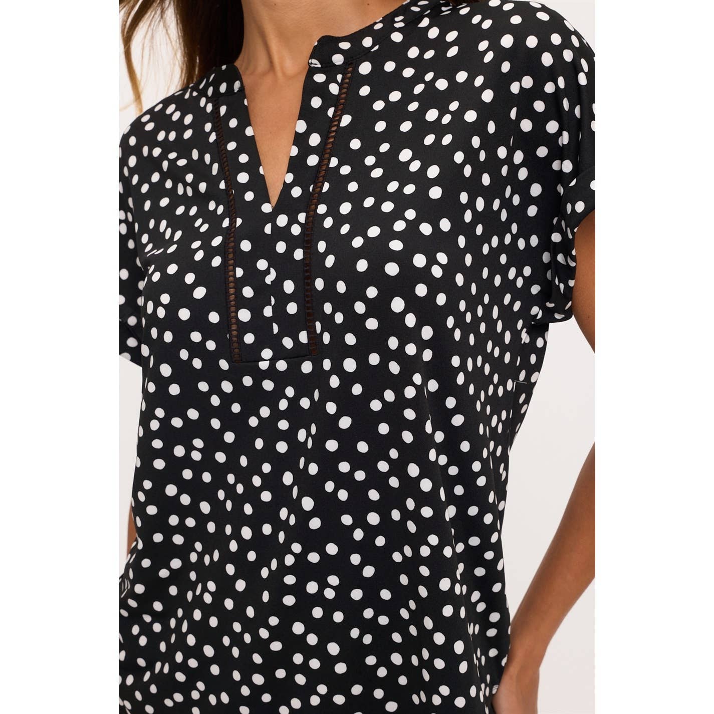 Dotted Stretchy Knit Top