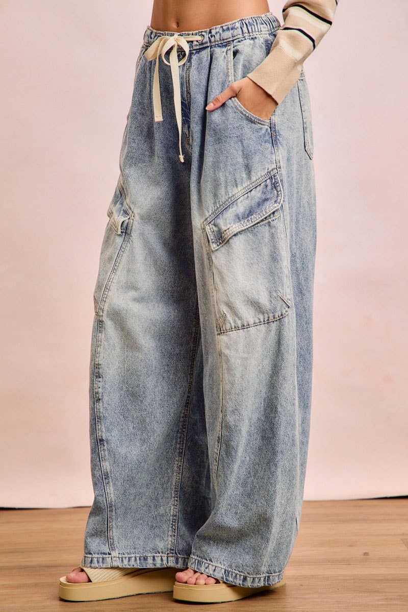 Baggy Barrel Denim Jeans with Cargo Pockets