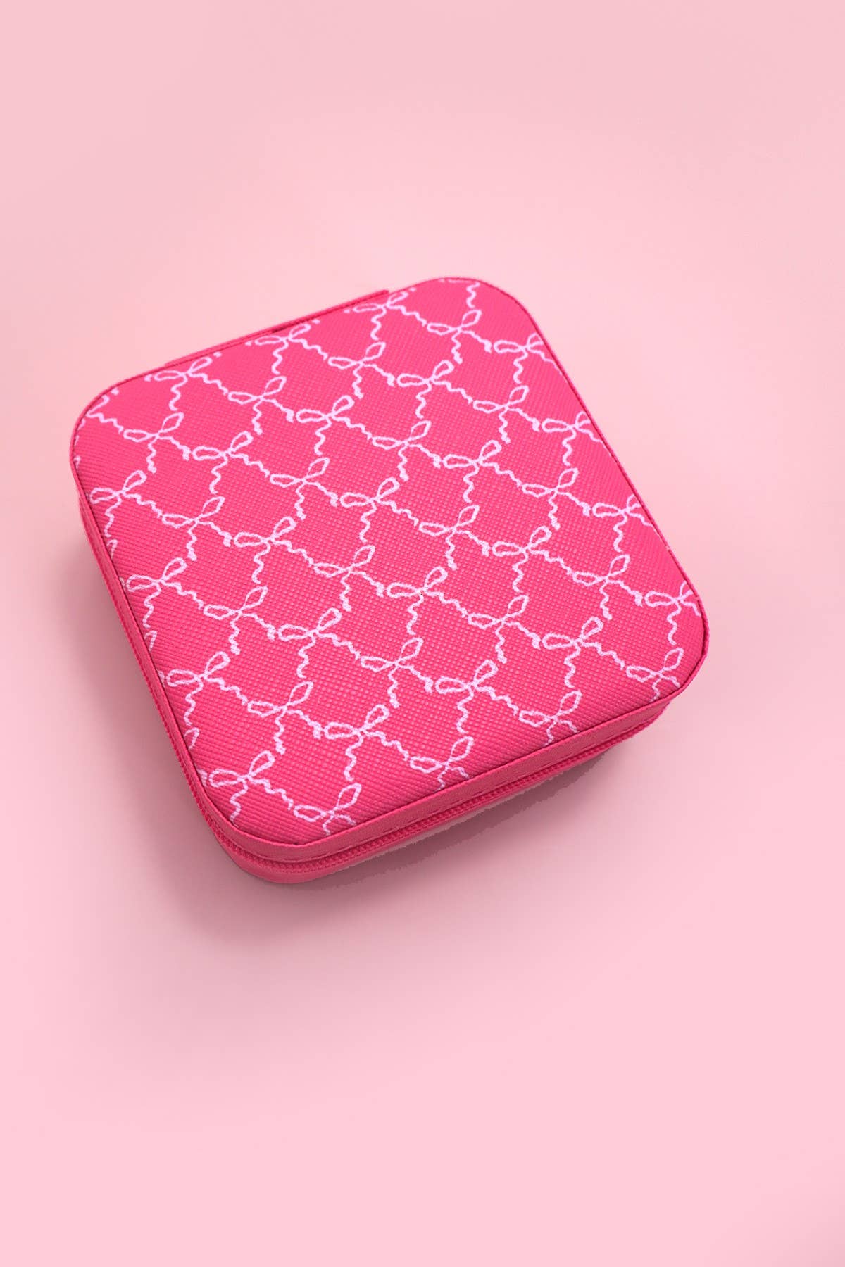 Jewelry organizer travel box